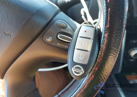 2014 Nissan Pathfinder S z USA, uszkodzony, nr VIN 5N1AR2MM3EC709414